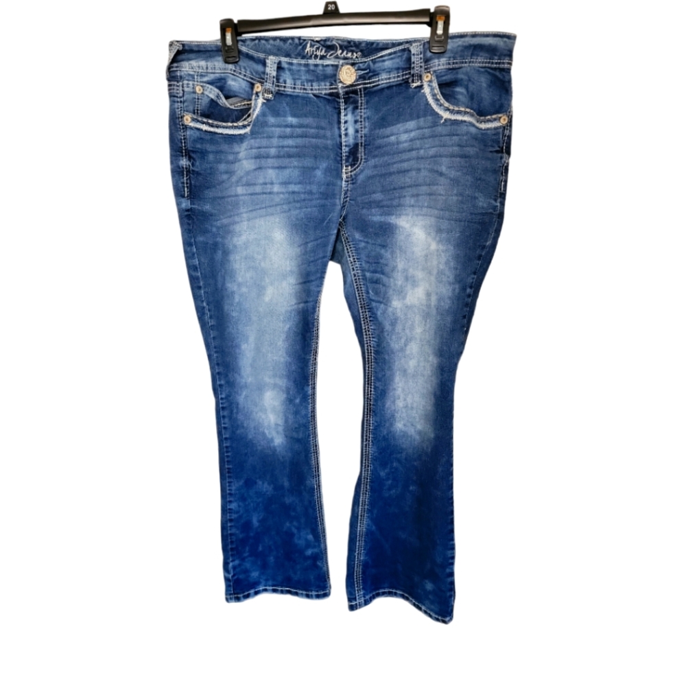Ariya Flare Jeans